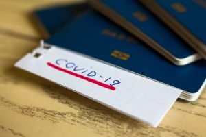 Empresas aéreas oferecem seguro-viagem Covid-19