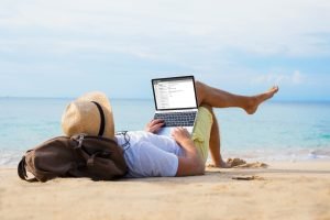 Países criam vistos para atrair quem trabalha em home office